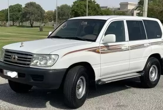 استفاده شده Toyota Unspecified برای فروش که در دوحه #12393 - 1  image 