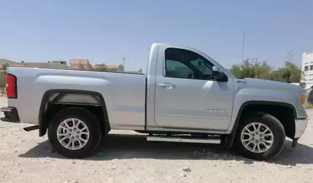 استفاده شده GMC Sierra برای فروش که در السد , دوحه #12414 - 1  image 