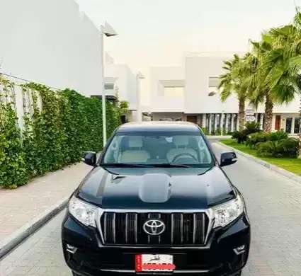 مستعملة Toyota Prado للبيع في الدوحة #12429 - 1  صورة 