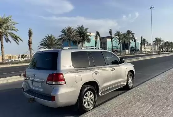 用过的 Toyota Land Cruiser 出售 在 多哈 #12440 - 1  image 