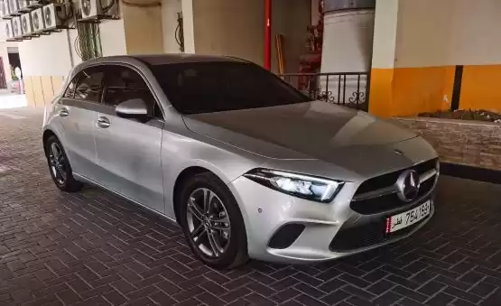Использовал Mercedes-Benz Unspecified Продается в Доха #12477 - 1  image 