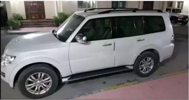 مستعملة Mitsubishi Unspecified للبيع في الدوحة #12545 - 1  صورة 