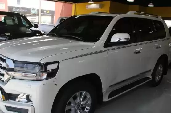 Использовал Toyota Unspecified Продается в Доха #12604 - 1  image 