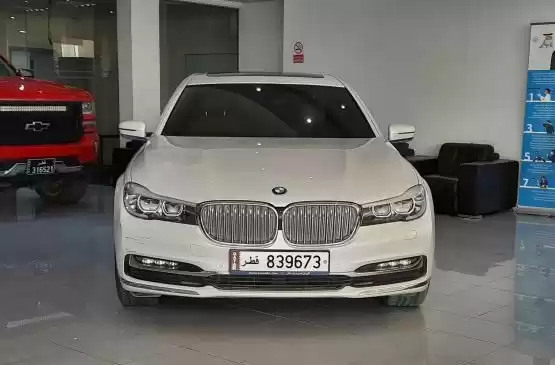 مستعملة BMW Unspecified للبيع في الدوحة #12629 - 1  صورة 