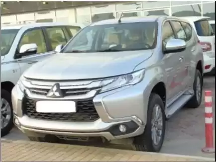 مستعملة Mitsubishi Unspecified للبيع في الدوحة #12663 - 1  صورة 