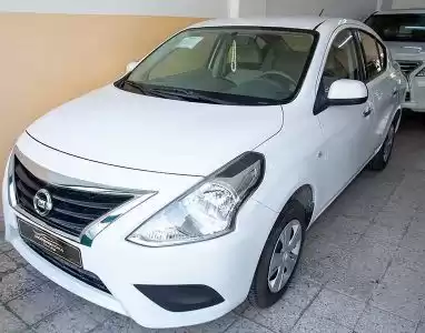 استفاده شده Nissan Sunny برای فروش که در دوحه #12677 - 1  image 