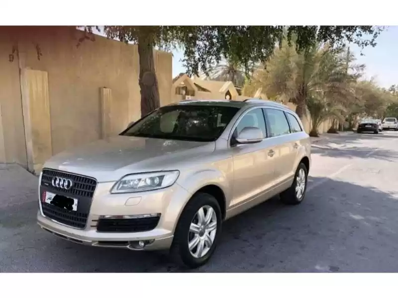 Utilisé Audi Q7 À vendre au Doha #12759 - 1  image 