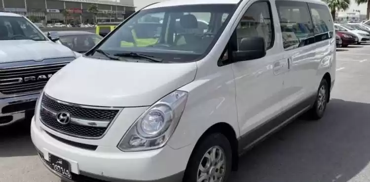 Usado Hyundai Unspecified Venta en Doha #12804 - 1  image 