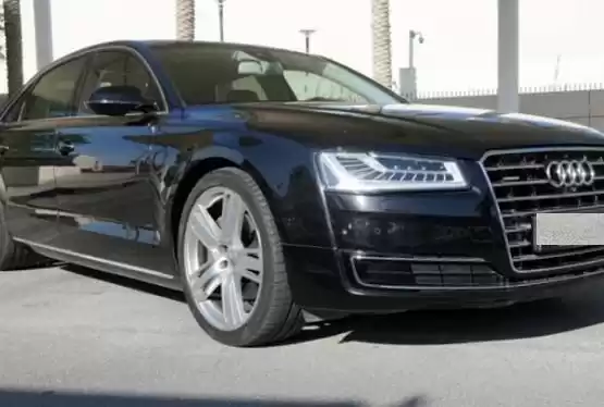 Utilisé Audi A8 À vendre au Doha #12817 - 1  image 