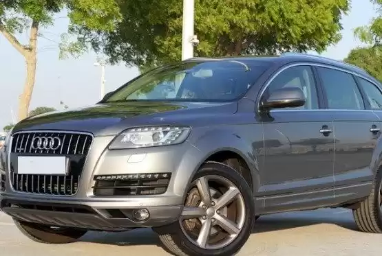 مستعملة Audi Q7 للبيع في الدوحة #12832 - 1  صورة 