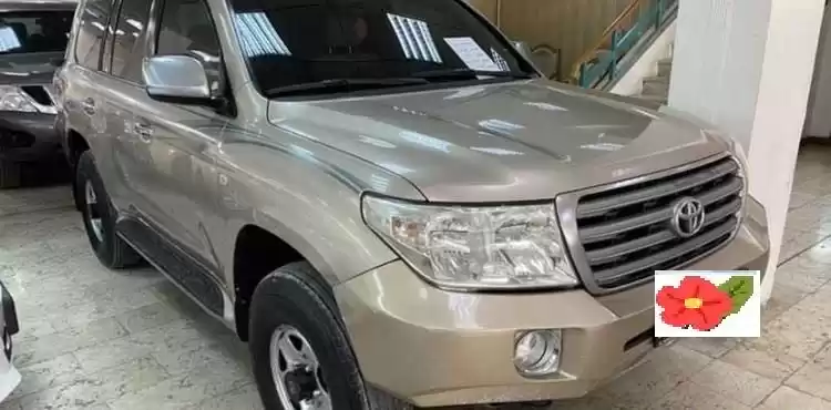 استفاده شده Toyota Land Cruiser برای فروش که در دوحه #12856 - 1  image 
