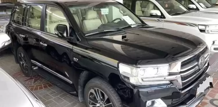 Usado Toyota Land Cruiser Venta en Doha #12928 - 1  image 