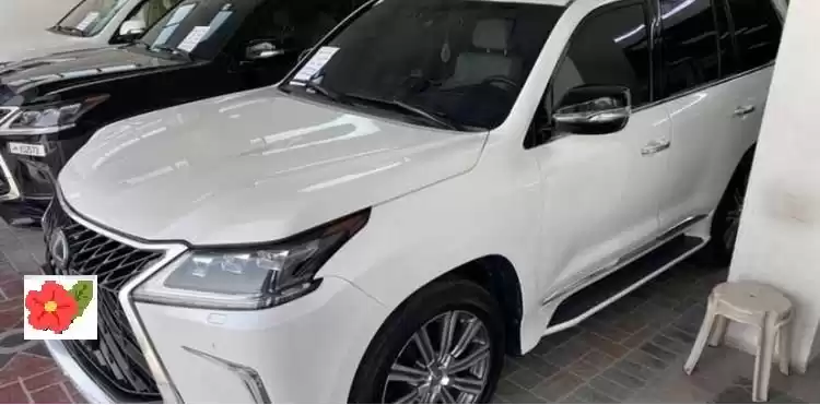 مستعملة Lexus LX للبيع في الدوحة #12964 - 1  صورة 