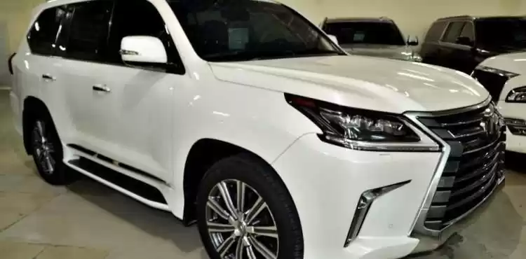استفاده شده Lexus LX برای فروش که در دوحه #12969 - 1  image 