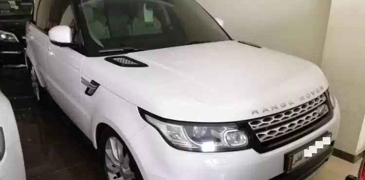 Использовал Land Rover Range Rover Продается в Доха #12985 - 1  image 