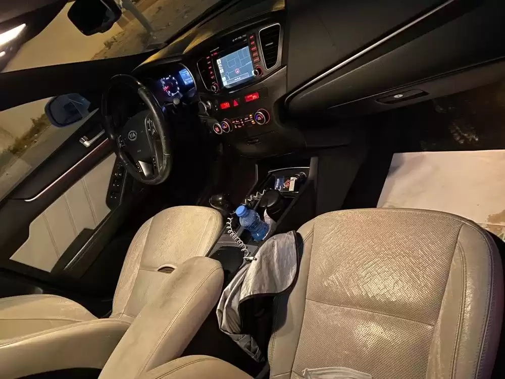 مستعملة Kia Unspecified للبيع في الدوحة #12993 - 1  صورة 