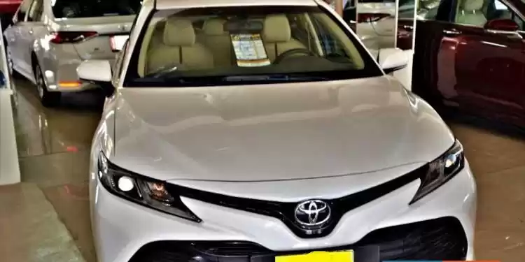 مستعملة Toyota Camry للبيع في الدوحة #13053 - 1  صورة 