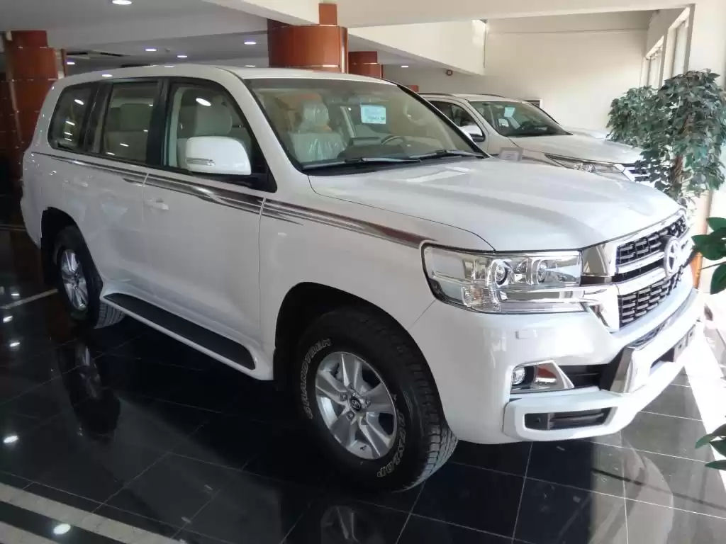 کاملا نو Toyota Land Cruiser برای فروش که در دوحه #13169 - 1  image 