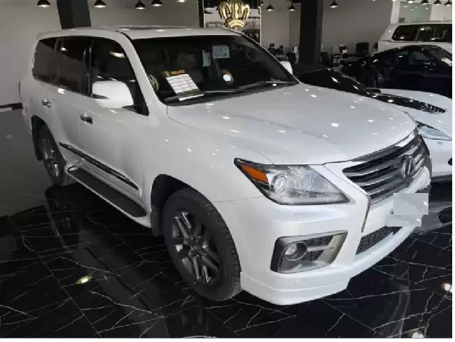 استفاده شده Lexus LX برای فروش که در دوحه #13252 - 1  image 