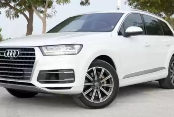 مستعملة Audi Q7 للبيع في الدوحة #13273 - 1  صورة 