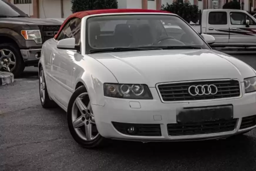 مستعملة Audi A4 Convertible للبيع في الدوحة #13291 - 1  صورة 