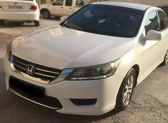 مستعملة Honda Accord للبيع في الدوحة #13343 - 1  صورة 