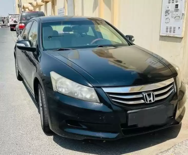 استفاده شده Honda Accord برای فروش که در دوحه #13370 - 1  image 