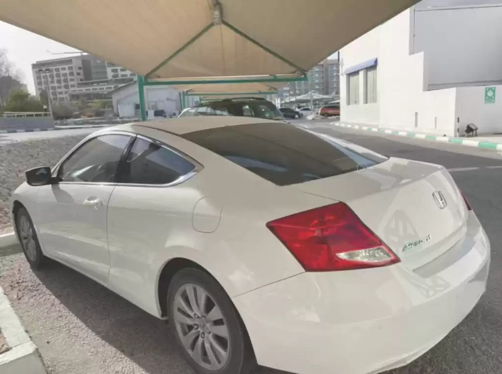 مستعملة Honda Accord Coupe للبيع في الدوحة #13377 - 1  صورة 