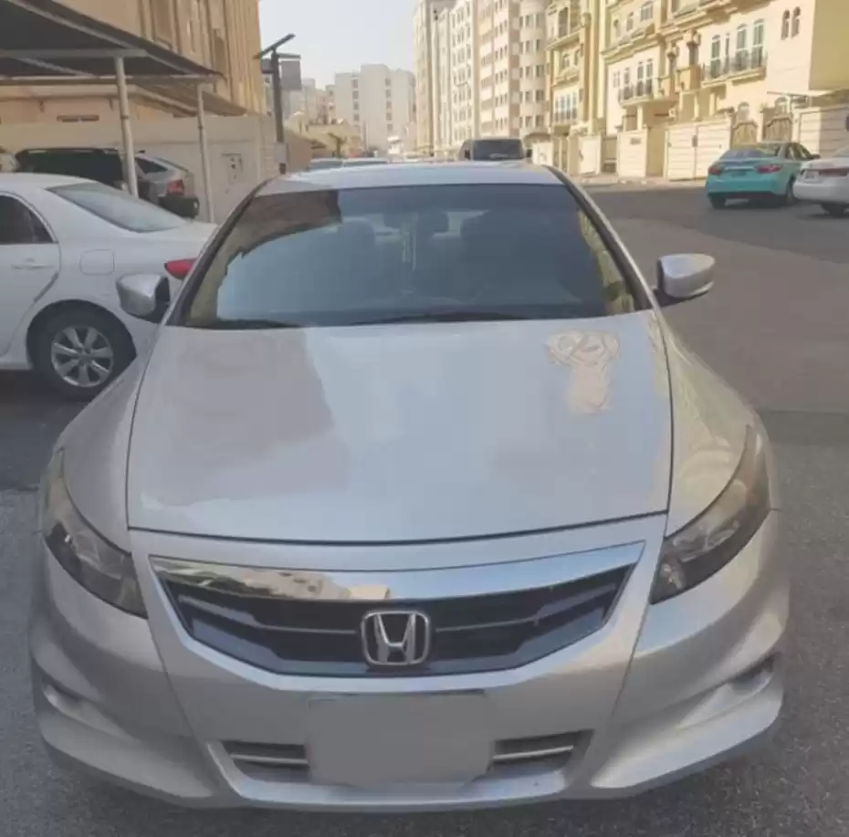 مستعملة Honda Accord Coupe للبيع في السد , الدوحة #13383 - 1  صورة 