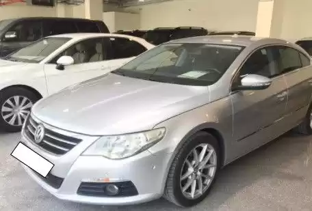 استفاده شده Volkswagen Passat برای فروش که در دوحه #13422 - 1  image 
