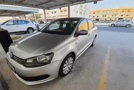 مستعملة Volkswagen Polo للبيع في السد , الدوحة #13433 - 1  صورة 
