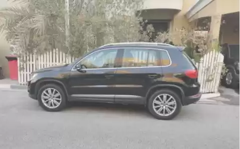 مستعملة Volkswagen Tiguan Crossover للبيع في الدوحة #13451 - 1  صورة 