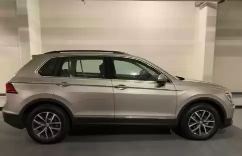 مستعملة Volkswagen Tiguan Crossover للبيع في الدوحة #13454 - 1  صورة 