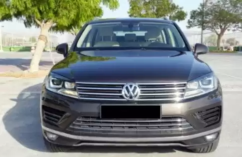 Usado Volkswagen Touareg Venta en Doha #13465 - 1  image 