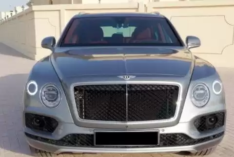 مستعملة Bentley Bentayga للبيع في الدوحة #13480 - 1  صورة 