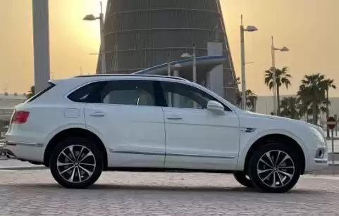 مستعملة Bentley Bentayga SUV للبيع في السد , الدوحة #13488 - 1  صورة 
