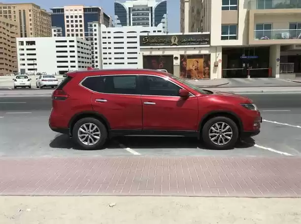 مستعملة Nissan Unspecified للبيع في دبي #13517 - 1  صورة 