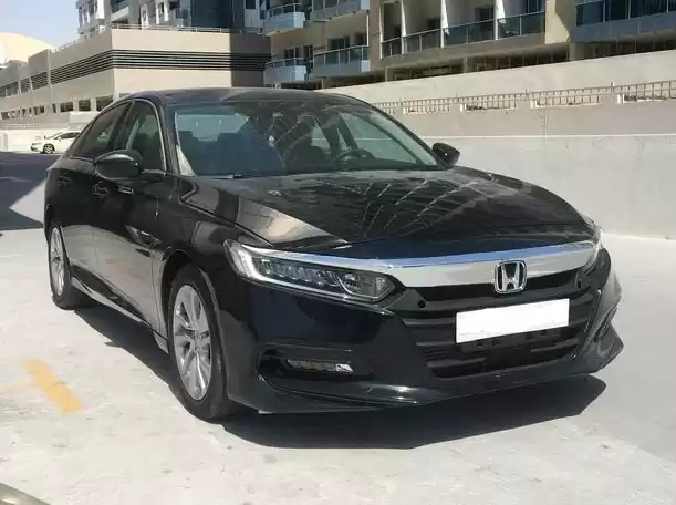 مستعملة Honda Accord للبيع في دبي #13526 - 1  صورة 