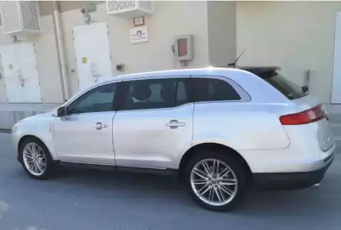 Utilisé Lincoln Unspecified À vendre au Al-Sadd , Doha #13596 - 1  image 