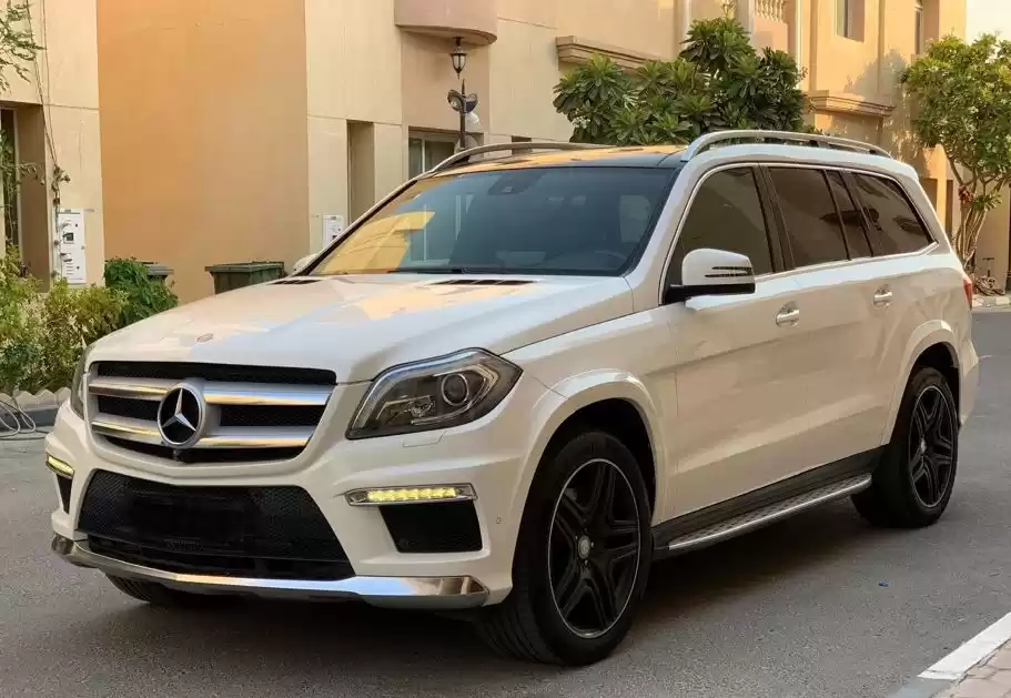 استفاده شده Mercedes-Benz Unspecified برای فروش که در دوحه #13597 - 1  image 