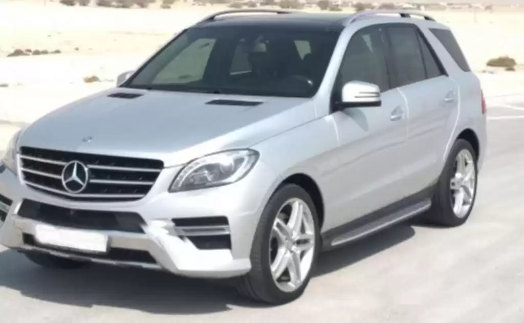 مستعملة Mercedes-Benz Unspecified للبيع في الدوحة #13638 - 1  صورة 