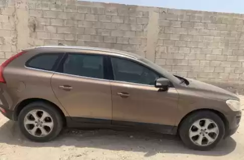 استفاده شده Volvo XC60 برای فروش که در السد , دوحه #13688 - 1  image 