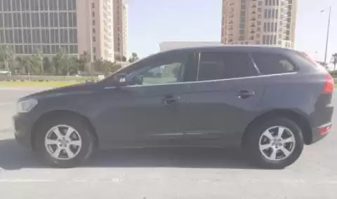 استفاده شده Volvo XC60 برای فروش که در السد , دوحه #13700 - 1  image 