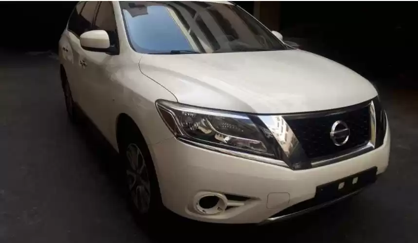 مستعملة Nissan Unspecified للبيع في دبي #13785 - 1  صورة 