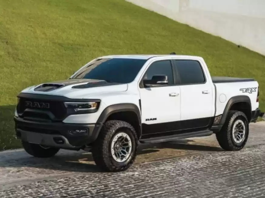 کاملا نو Dodge Ram برای فروش که در السد , دوحه #13834 - 1  image 