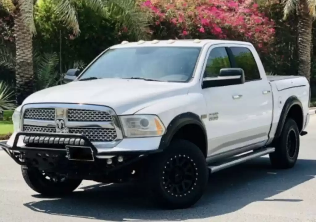 Utilisé Dodge Ram À vendre au Al-Sadd , Doha #13893 - 1  image 