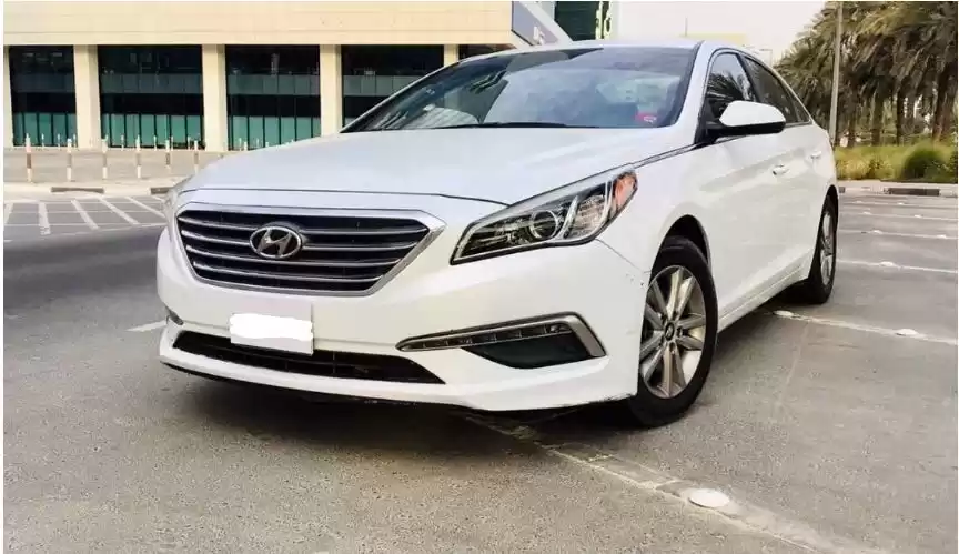 مستعملة Hyundai Sonata للبيع في دبي #14049 - 1  صورة 