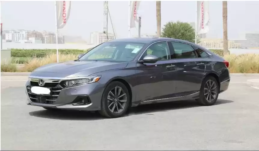مستعملة Honda Accord للبيع في دبي #14051 - 1  صورة 