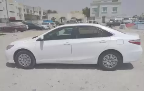 مستعملة Toyota Camry للبيع في الدوحة #14066 - 1  صورة 
