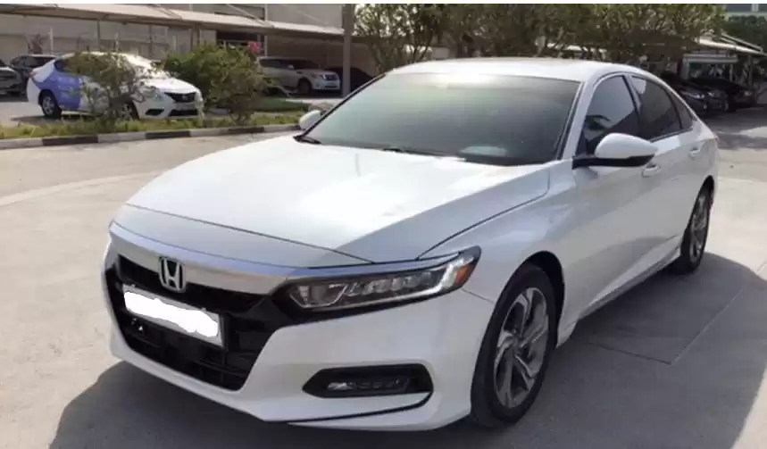 مستعملة Honda Accord للبيع في دبي #14082 - 1  صورة 